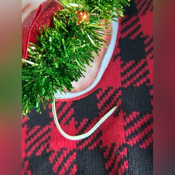 SPENCER’S Workshop A Christmas Story Light Up Wreath Christmas UGLY Sweater Sz M - Picture 9 of 10
